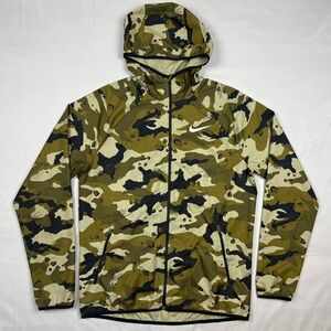 Nike Mens Camo Woven Windbreaker Jacket Sz Medium Camouflage Dri Fit Hooded A7